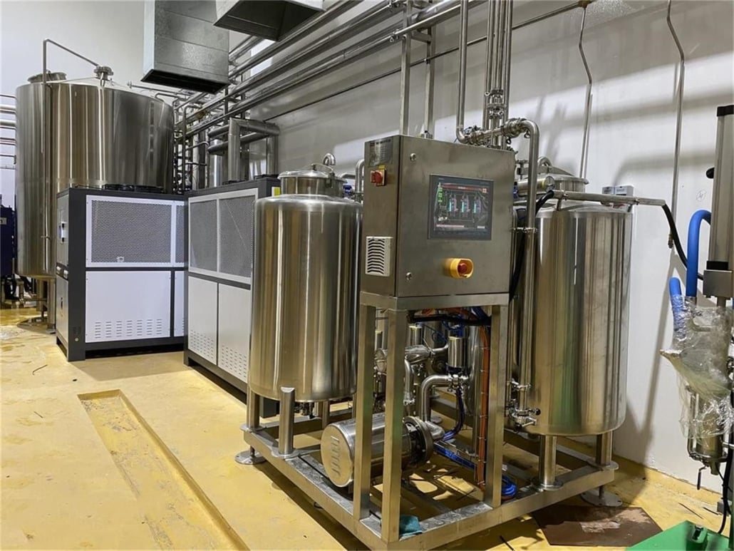 small brewery equipment
