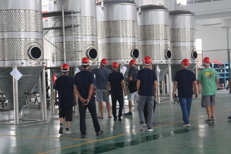 What do most commercial breweries/microbreweries do for sanitization?
