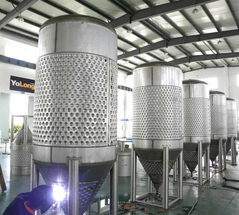 What Equipment Is Needed For A Microbrewery, And How Do You Use It?