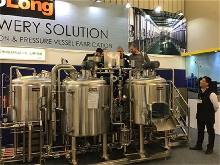 industrial beer making equipment