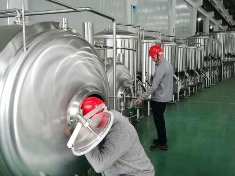 Grande esforço de equipe recentemente, garantindo que os clientes estejam satisfeitos com nossos produtos e serviços!