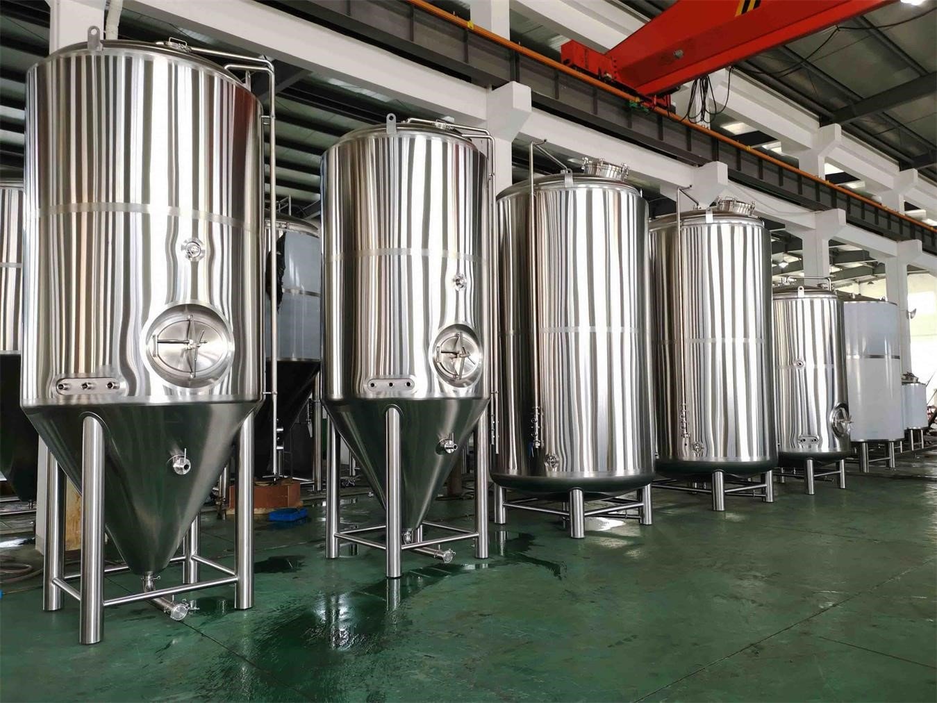 cylindroconical fermentation tank