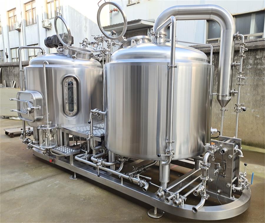 Stainless Steel Brewing Tanks