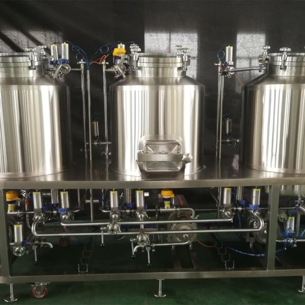 Nano brewery equipment