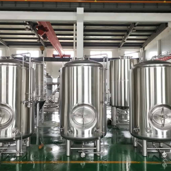 YoLong Brite Beer Tank